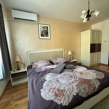 Apartment The Master And Margarita Apartment, майстора и маргарита, Two Bedroom Apartament *